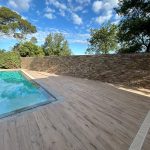 Terrasse et mur en parement