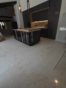 Pose de carrelage maison entière